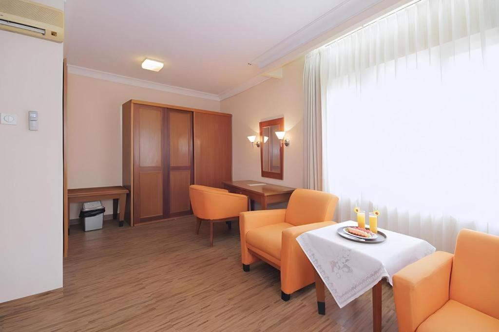 Nalendra Hotel Bandung Esterno foto