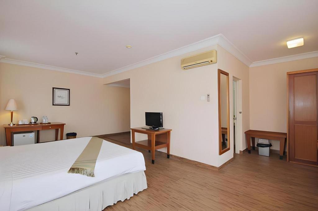Nalendra Hotel Bandung Esterno foto