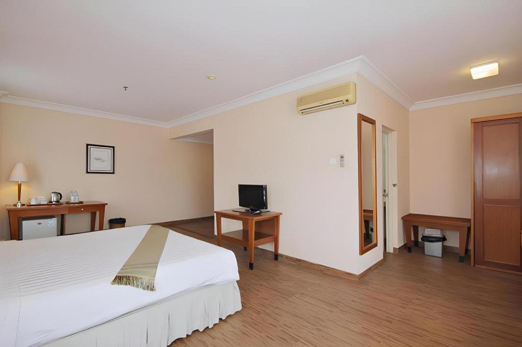 Nalendra Hotel Bandung Esterno foto